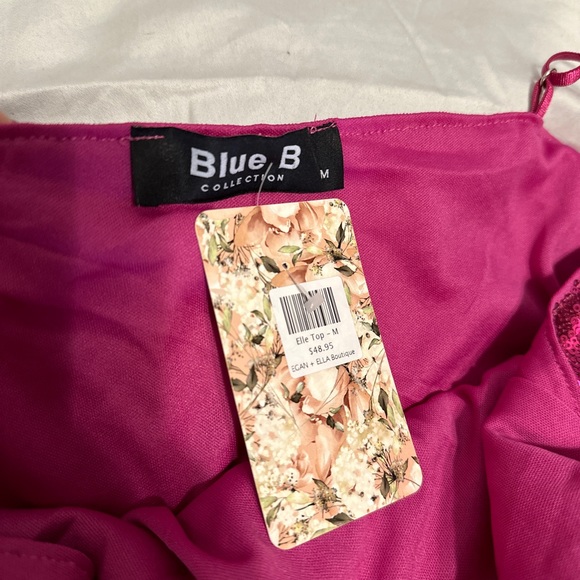 Hot pink sequin cropped tank with feather trim, size medium, new with tags - Picture 2 of 3